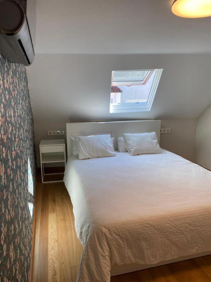 Apartamento Atico 22 - Centrico, Aire Acondicionado Y Parking Vilagarcía de Arousa Exterior foto